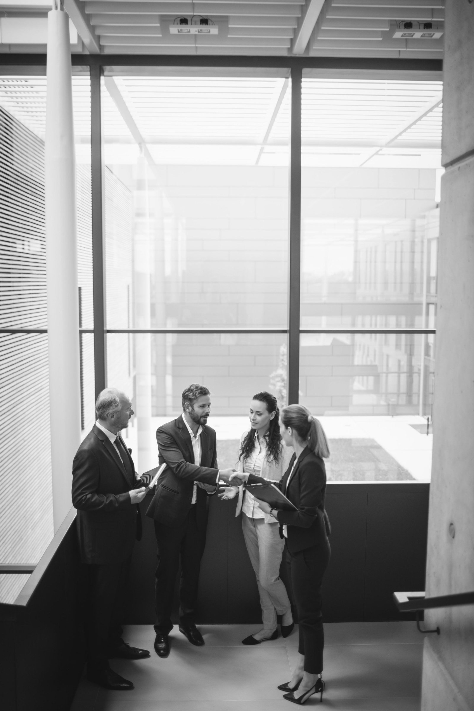 Optimizing Performance for Digital Excellence: A Tier 1 Bank’s Core Banking Transformation - page 2